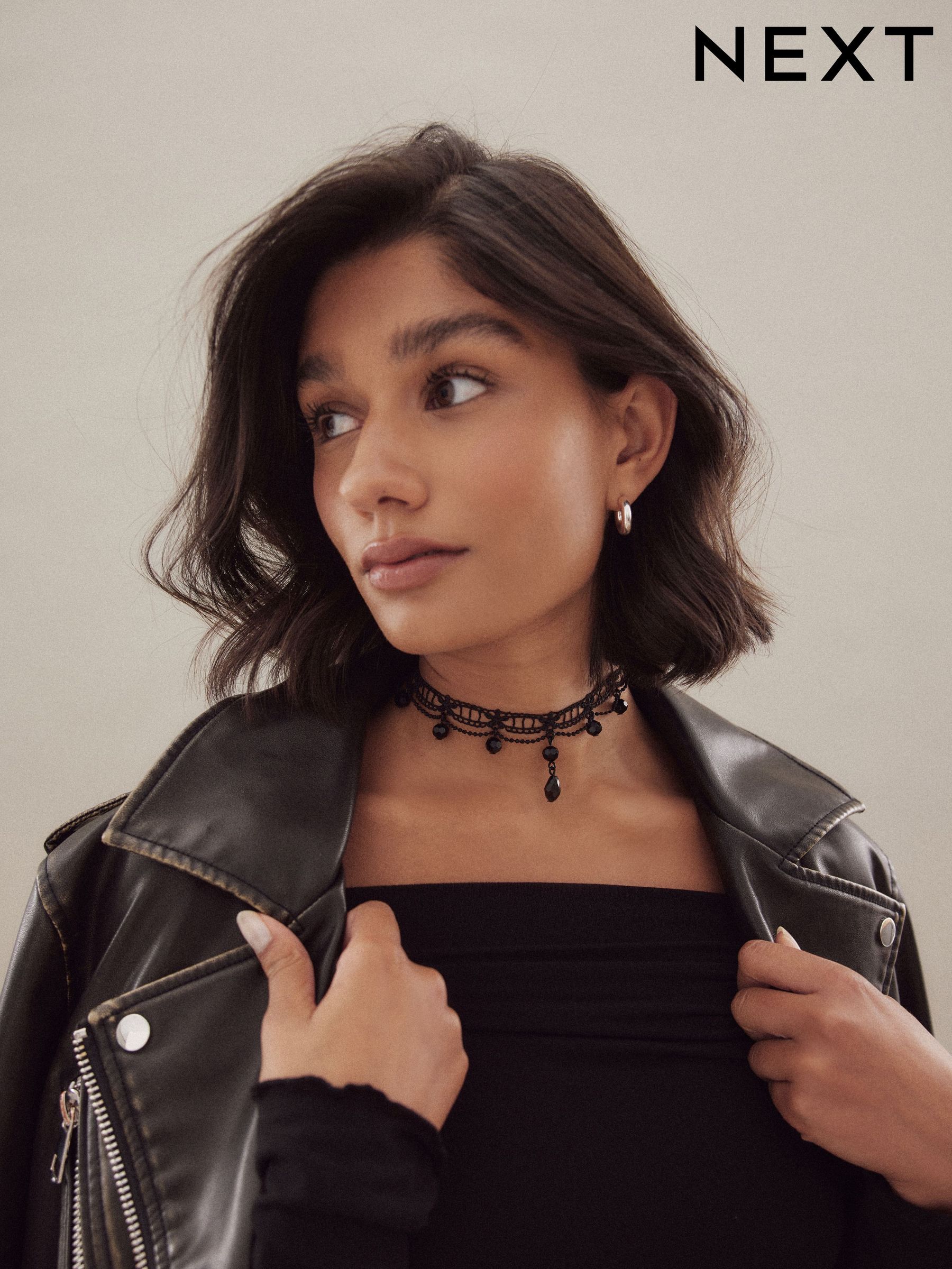 Next choker deals