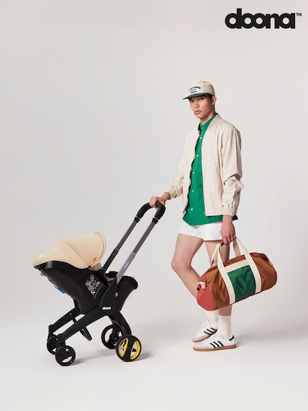 Doona i Sahara Sand Car Seat and Stroller (B20821) | €544