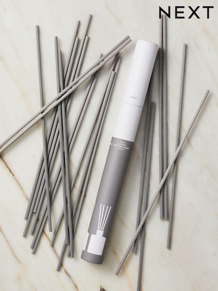 20 Pack Large Luxury Replacement Reeds Diffuser (B21370) | €10.50