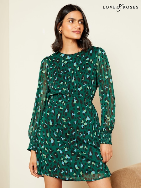 Love & Roses Printed Empire Long Sleeve Midi Dress (B21616) | €18