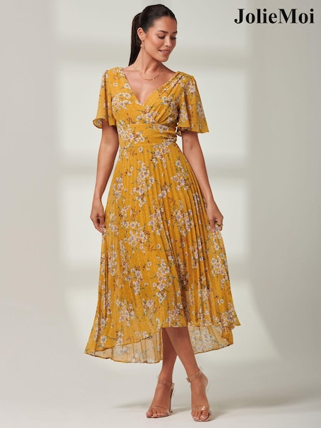 Jolie Moi Yellow Olenna Angel Sleeve Pleated Chiffon Maxi Dress (B24324) | 4,746 UAH