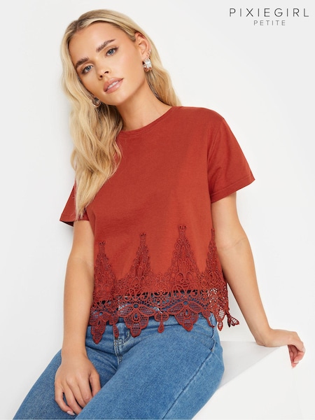 PixieGirl Petite Red Crochet Hem T-Shirt (B24367) | €24
