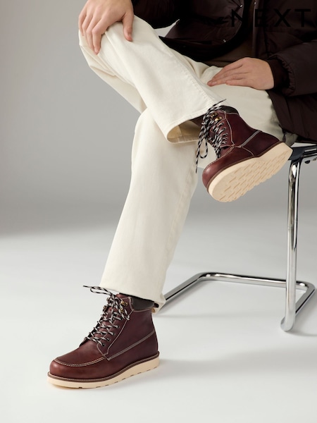 Brown Leather Apron Toe Boots (B26801) | AED153