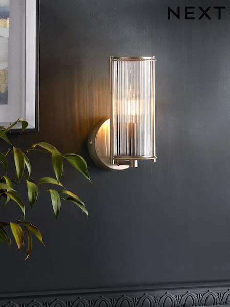 Black/White Hertford Wall Light (B29105) | €46