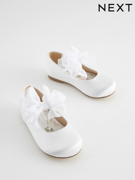 White Wide Fit (G) Mary Jane Bridesmaid Bow Occasion Shoes (B29630) | €21 - €23