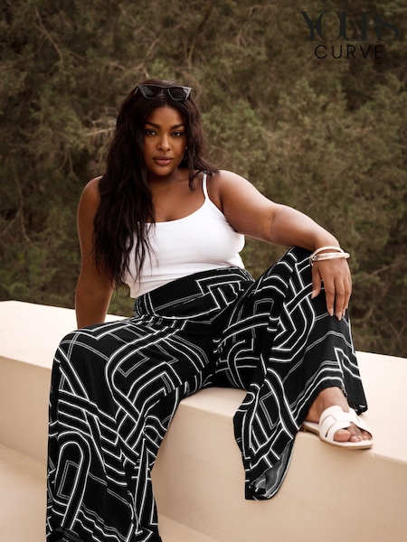 Yours Curve Black Abstract Print Shirred Wide Leg Trousers (B29956) | €36