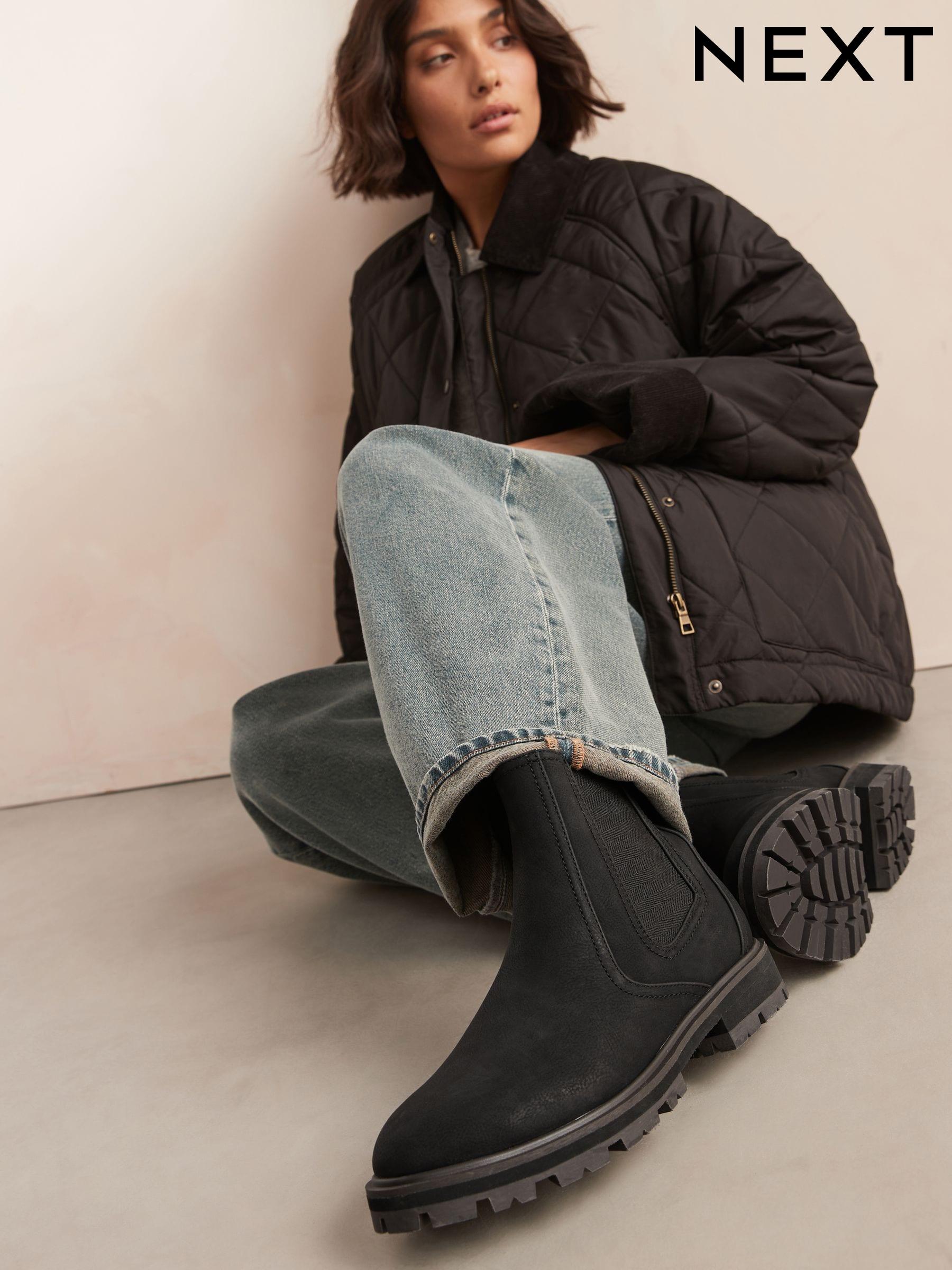 Studded chelsea boots womens 2025
