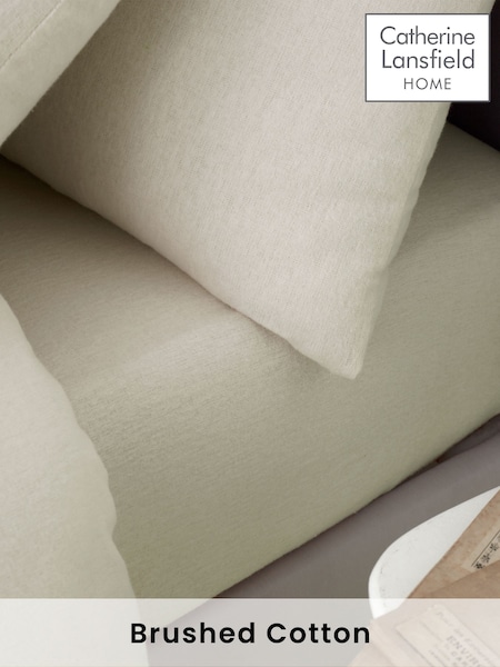 Catherine Lansfield Cream 100% Cotton Fitted Sheet (B36587) | €16 - €27