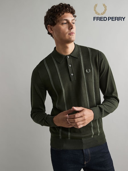 Verde vânătoresc - Tricou polo tricotat cu dungi verticale Fred Perry (B36711) | 730 LEI