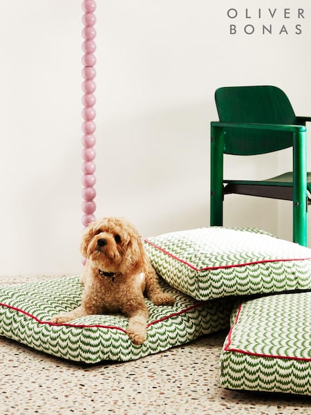 Oliver Bonas Green/White Wavy Pet Large Bed (B38350) | €34