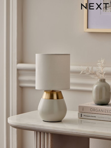 Champagne Gold Kit Table Lamp (B39569) | €21