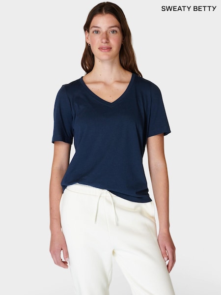 Sweaty Betty Navy Blue Essential V-Neck T-Shirt (B41873) | €39
