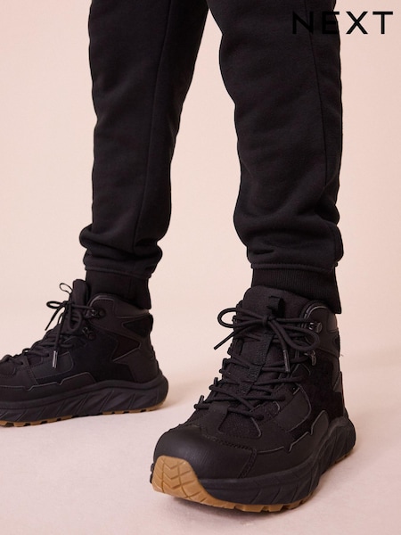 أسود - Water Resistant Lace-up Sporty Hiker Boots (B43972) | ‏208 ر.ق. - ‏243 ر.ق.