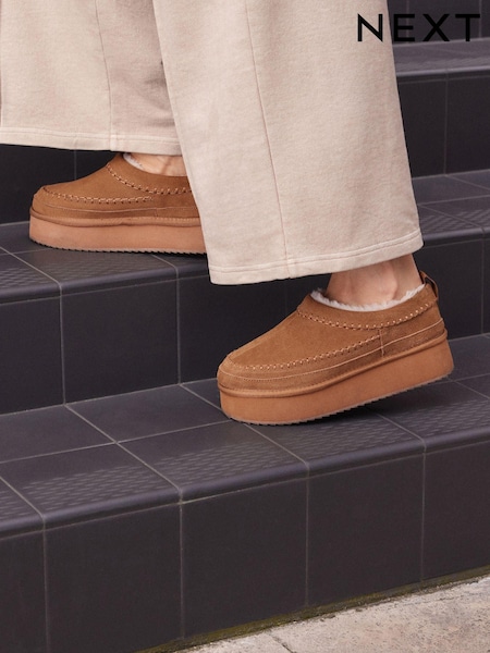 بني كستنائي - Forever Comfort® Leather Cosy Borg Lined Slip-on Shoes (B45398) | ‏176 د.إ.‏