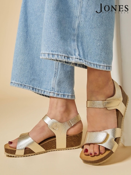 Jones Bootmaker Joanie Leather Sandals (B46972) | €101