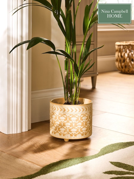 Nina Campbell Ochre Lotus Plant Pot (B48710) | €37