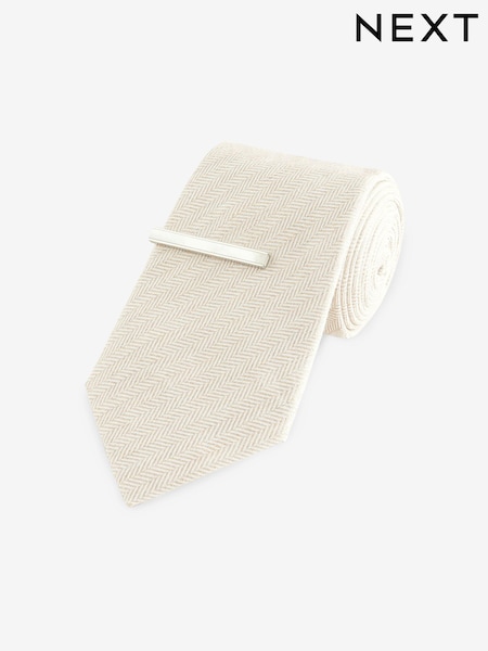 Neutral Brown Silk/Linen Blend Herringbone Tie And Mother Of Pearl Tie Clip (B49148) | €19