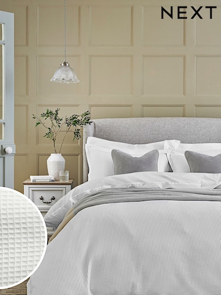 White Waffle Duvet Cover and Pillowcase Set (B49493) | 172 QAR - 319 QAR