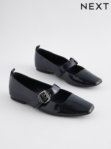 Mornarica - Forever Comfort® Square Toe Eyelet Mary Jane Shoes (B51289) | € 21