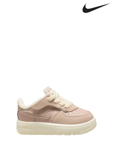 Nike Natural Infant Air Force 1 Low EasyOn Trainers (B51950) | €44