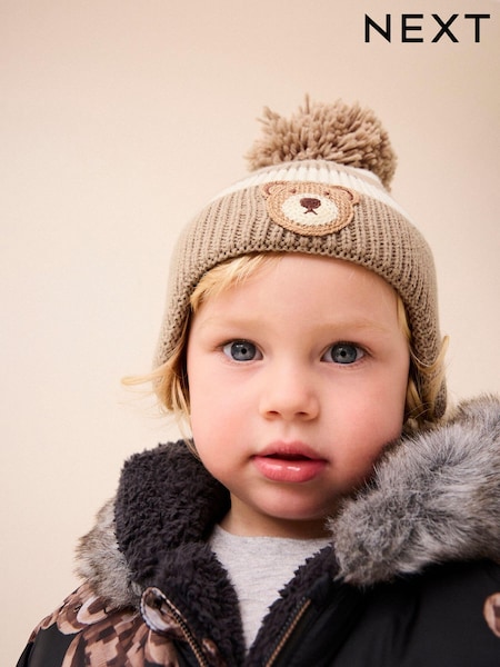 V nevtralni barvi s črtami - Bear Pom Hat (3mths-10yrs) (B52606) | € 5 - € 7