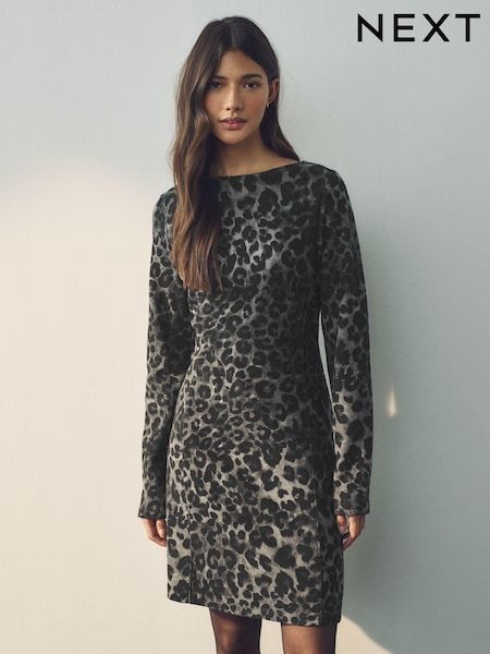 Harmaa Elänkuosi - Mini Cosy Soft Touch Rib Seam Detail Dress (B54225) | €37