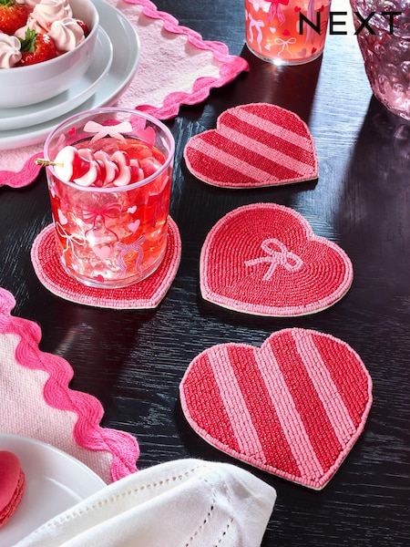 Set of 4 Heart Beaded Coasters (B55163) | 12 €