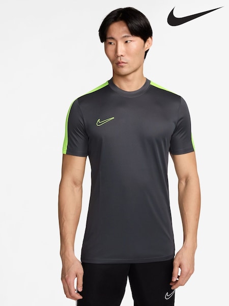 דגם Anthracite באפור - Nike Dri-fit Academy Training T-shirt (B57730) | ‏116‏₪