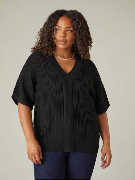 Live Unlimited Black Curve Open Stitch Knitted Kaftan Jumper (B59226) | €49