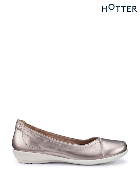Natural - Pantofi din piele fără șiret Hotter Robyn II (B59790) | 514 LEI