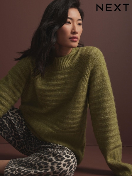 Vihreä Khaki Oliivi - High Neck Textured Knitted Jumper With Wool (B60198) | €49