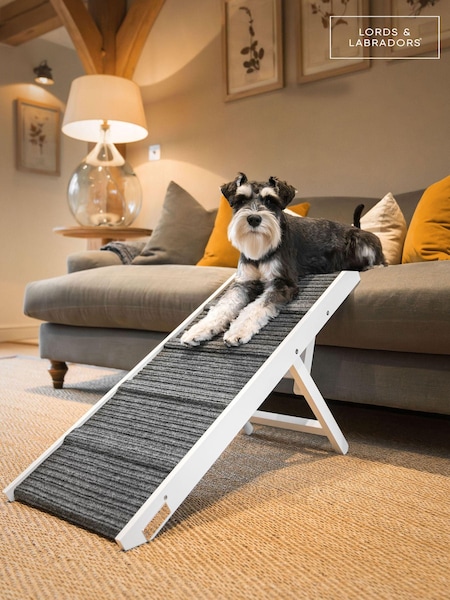 Lords and Labradors Wooden Pet Ramp (B61646) | €95