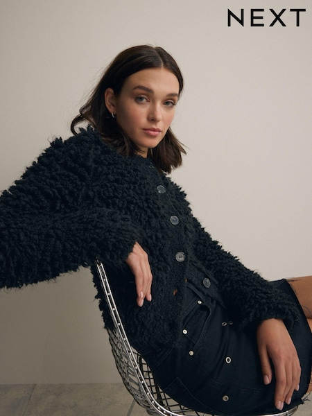 črna - Statement Fluffy Button Up Knitted Cardigan (B61887) | € 38