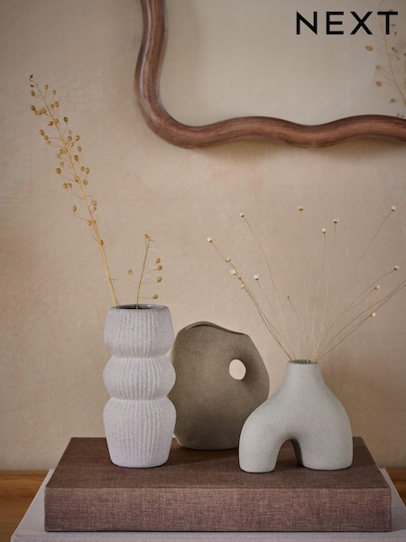 Set of 3 Natural Mini Scandi Ceramic Vases (B62983) | CA$45