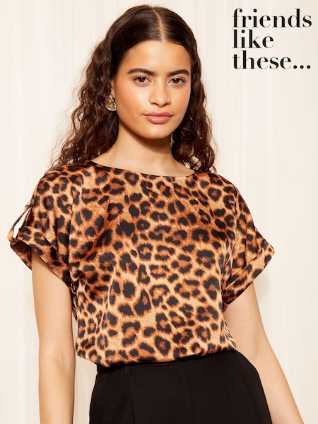 Leopardenmuster/Braun - Friends Like These Kurzärmeliges, bedrucktes Satintop im Utility-Stil (B62992) | 46 €