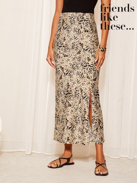 Friends Like These Satin Bias Split Front Midi Skirt (B64354) | 26 €