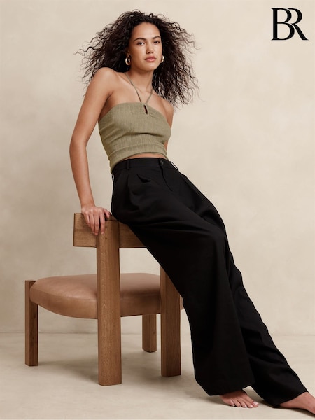 Banana Republic Green Keyhole Sleeveless Top (B66332) | €79