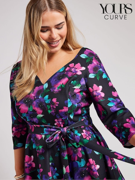 Yours Curve Multi Floral Long Sleeve Sweetheart Peplum Top (B68308) | € 66
