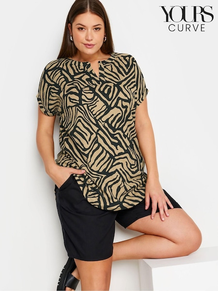 Yours Curve Brown Abstract Print Textured Notch Neck Top (B68358) | €31