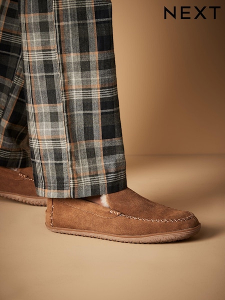 Taupe Brown Suede Moccasin Slippers (B68595) | €22