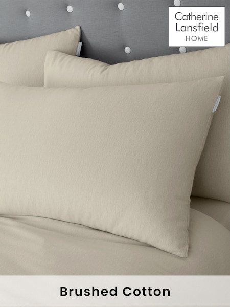 Catherine Lansfield Set of 2 100% Cotton Pillowcases (B69049) | R$ 100