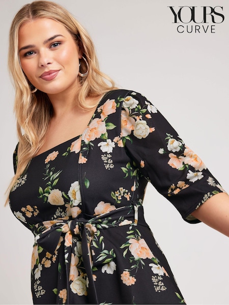 Yours Curve Black Floral Print Square Neck Top (B69160) | €56