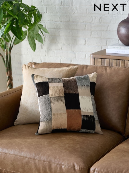 Black/White Cut Velvet Retro Etch 43 x 43cm Cushion (B70430) | €28