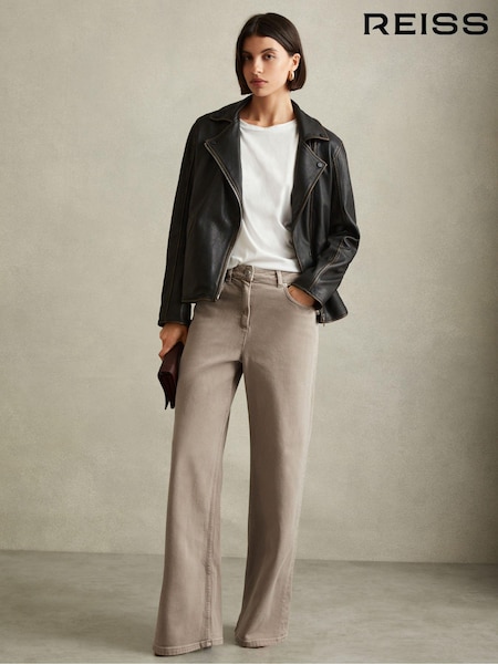 Reiss Neutral Layla Petite Relaxed Garment Dyed Wide Leg Jeans (B71754) | €95