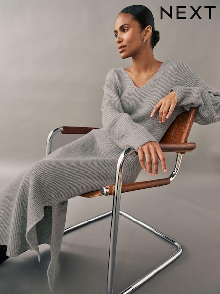 Silver Sparkle Long Sleeve V-Neck Midi Ribbed Knitted Jumper Dress (B74106) | €11.50
