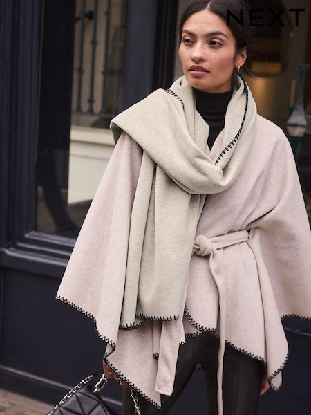 Neutral With Black Whipstitch Heavyweight Blanket Scarf (B75332) | €13