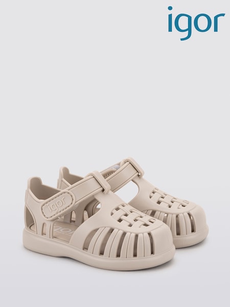Igor Tobby Solid Sandals (B76043) | R$ 205