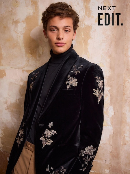 Black EDIT Embroidered Velvet Blazer (B77066) | AED216
