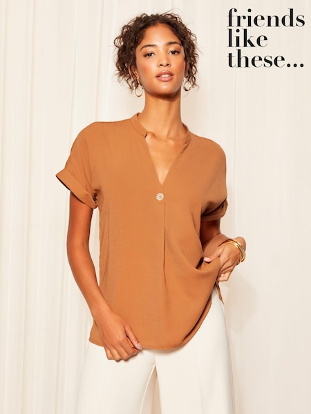 Punainen - Friends Like These V Neck Roll Sleeve Button Blouse (B78826) | €41