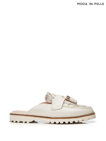 Moda in Pelle Etana Cleated Plan Shoes (B79785) | 220 QAR